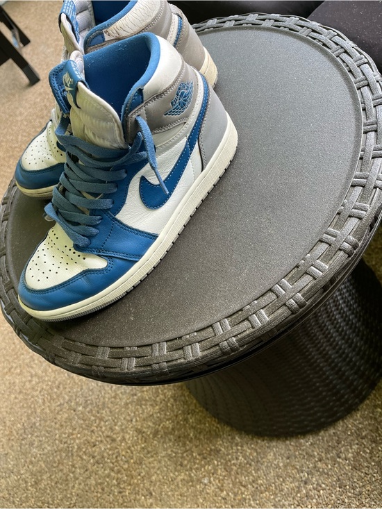 Nike Other - Nike Air Jordan 1 High Top Sneakers - Blue & White